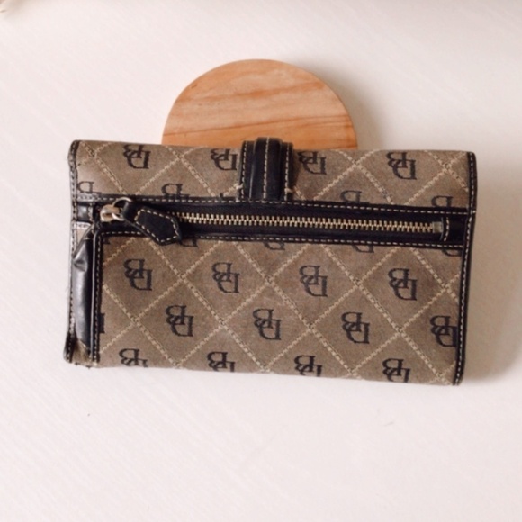 Dooney & Bourke Monogram Wallet Black Tan - Picture 2 of 6